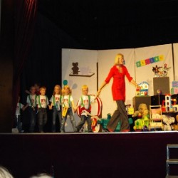 De Muzikantjes  13 - Toneelvereniging Plankenkoorts 